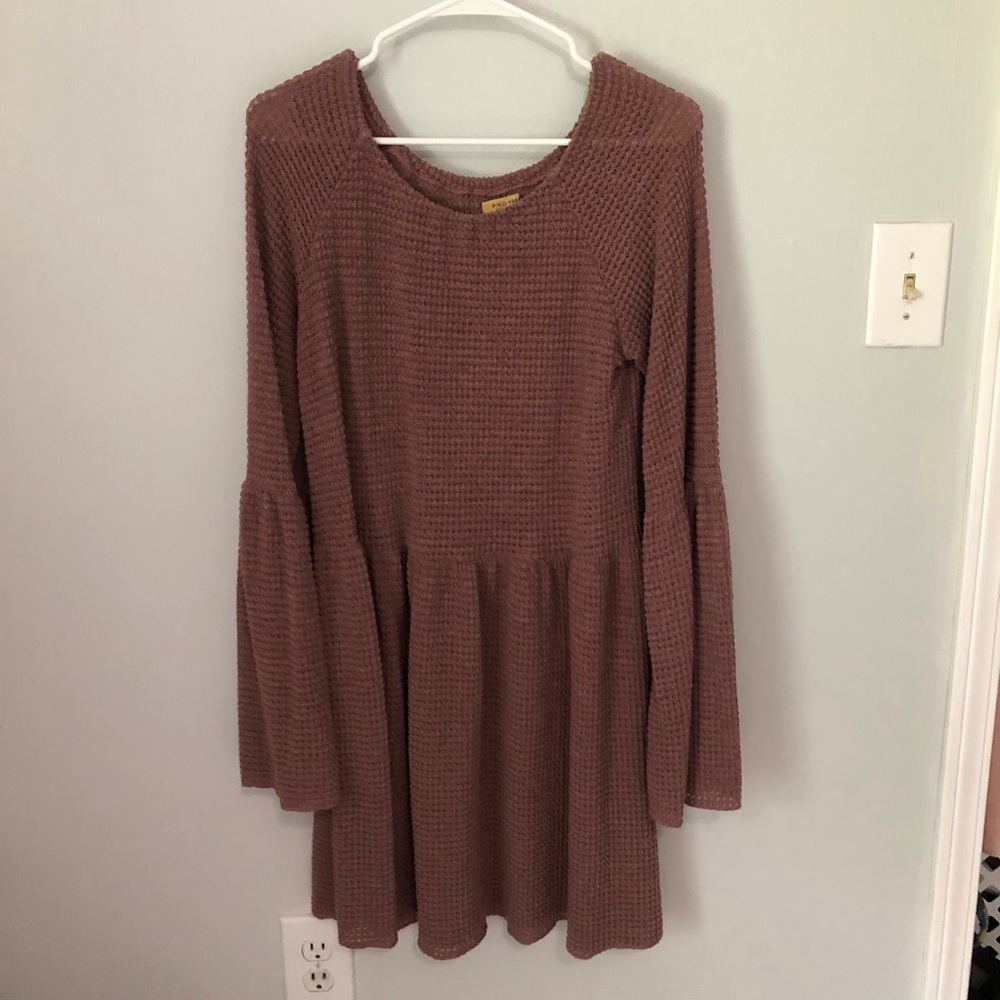 Piko Bell Sleeve Dress | M